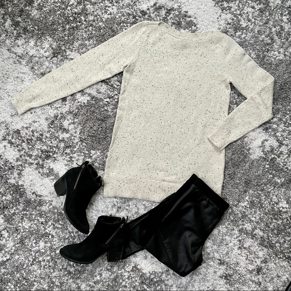 NWT LOFT long cream sweater-XS